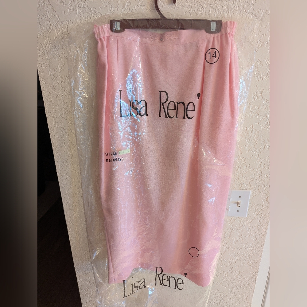 Lisa Rene Dress - Picture 12 of 12
